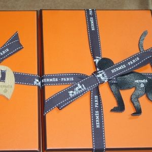 *NWOT* Hermès Black Petit h Chevre Mysore Ribbon Charm